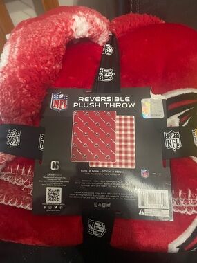 NFL Atlanta Falcons Red and White Reversible Plush Throw